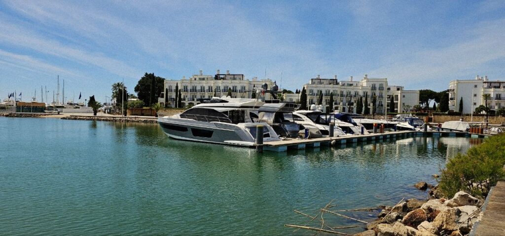 algarve golden triangle international school