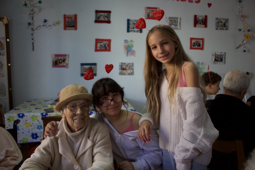 ais at associação social cultural de almancil