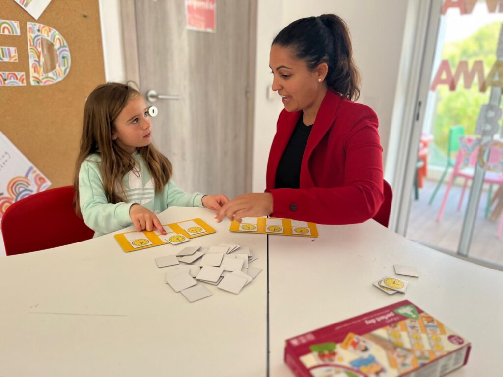 micaela brings over a decade of international teaching and therapy experience